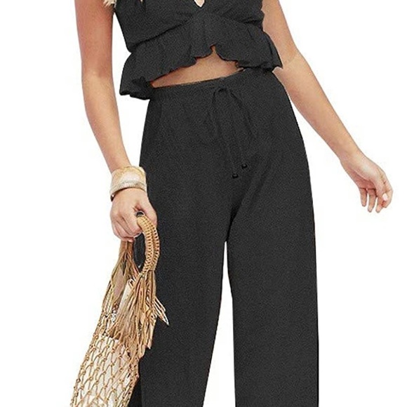 V Neck Crop Top 
( Brand New with tag ) - Picture 5 of 6